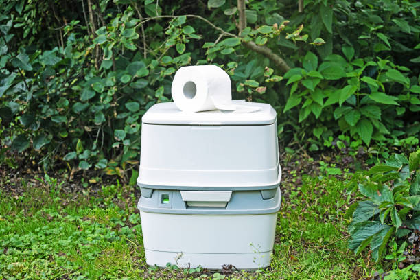 Best Porta potty delivery and setup  in Pinole, CA